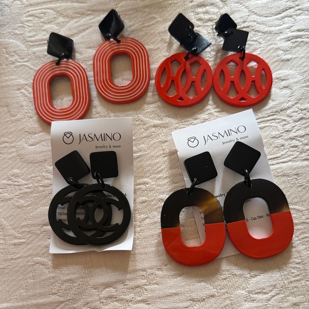 Bundle of 4 earrings Vietnam “horn” style CC, H, 2 oval drop
